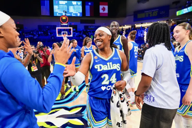 Wings stave off elimination in WNBA playoffs